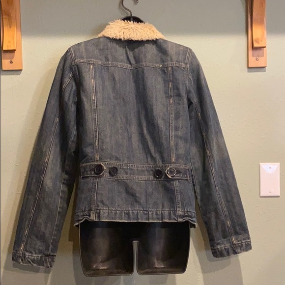 Abercrombie and Fitch faux fur quilted Jean jacket - Picture 5 of 8